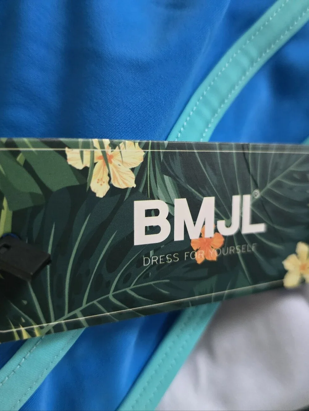 Blooming Jelly. Turquoise Trim Blue High-Waist Bikini Set. Size Medium. NWT.